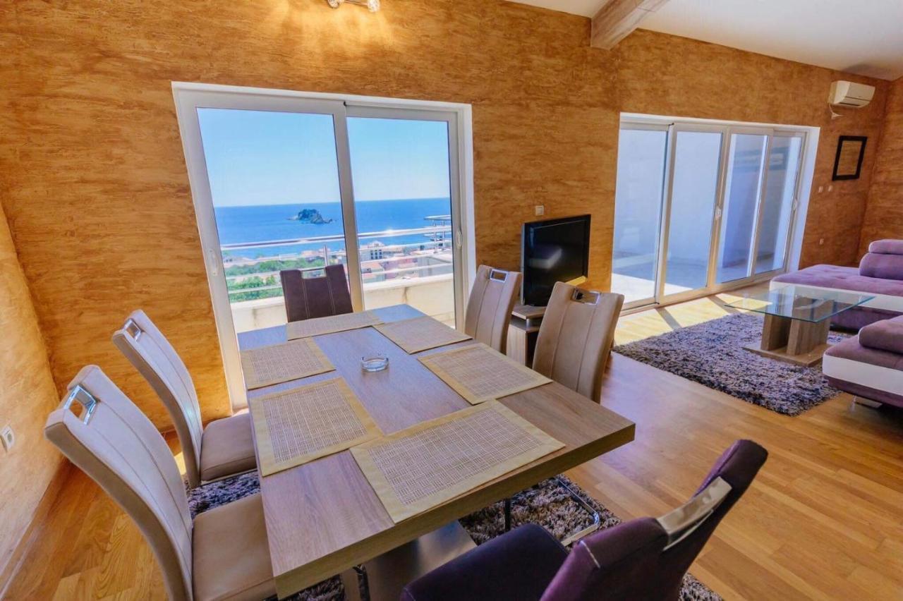Best View Apartment Petrovac Bagian luar foto