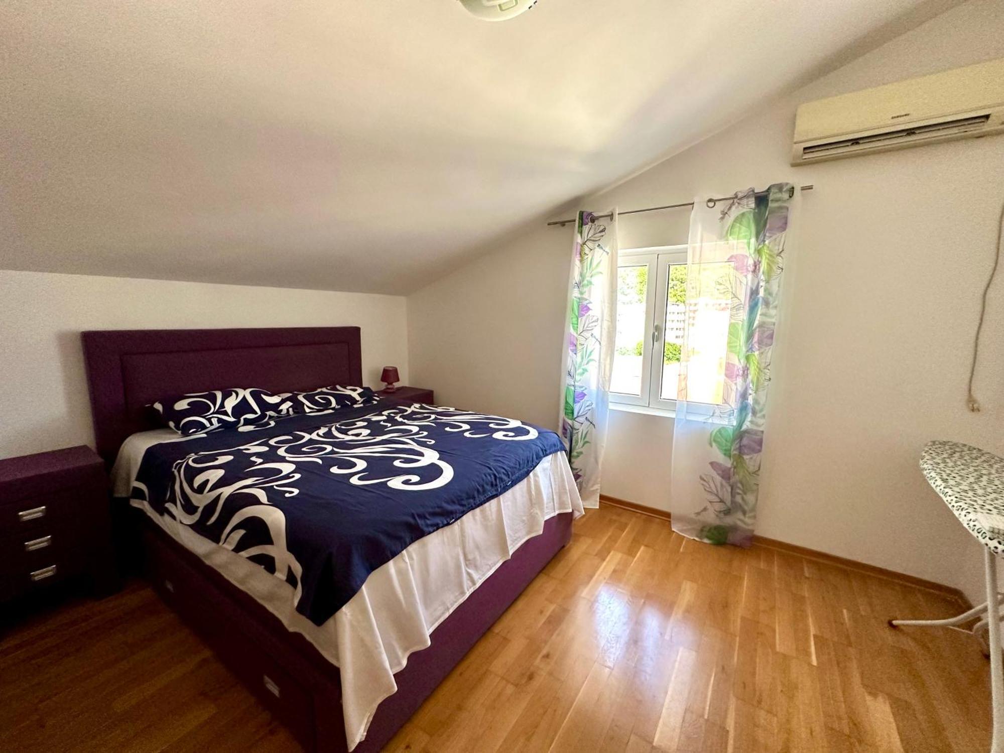 Best View Apartment Petrovac Bagian luar foto