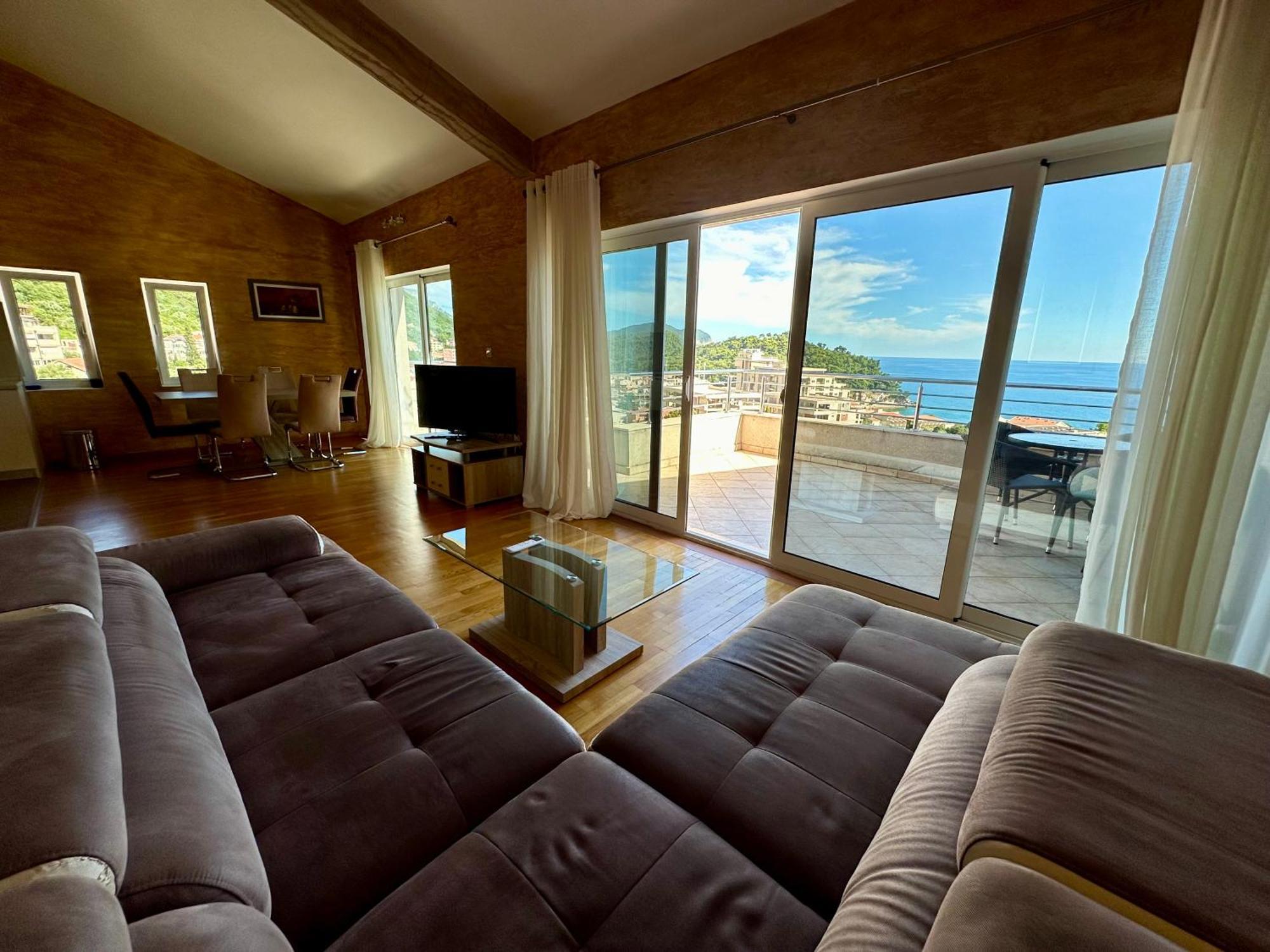 Best View Apartment Petrovac Bagian luar foto