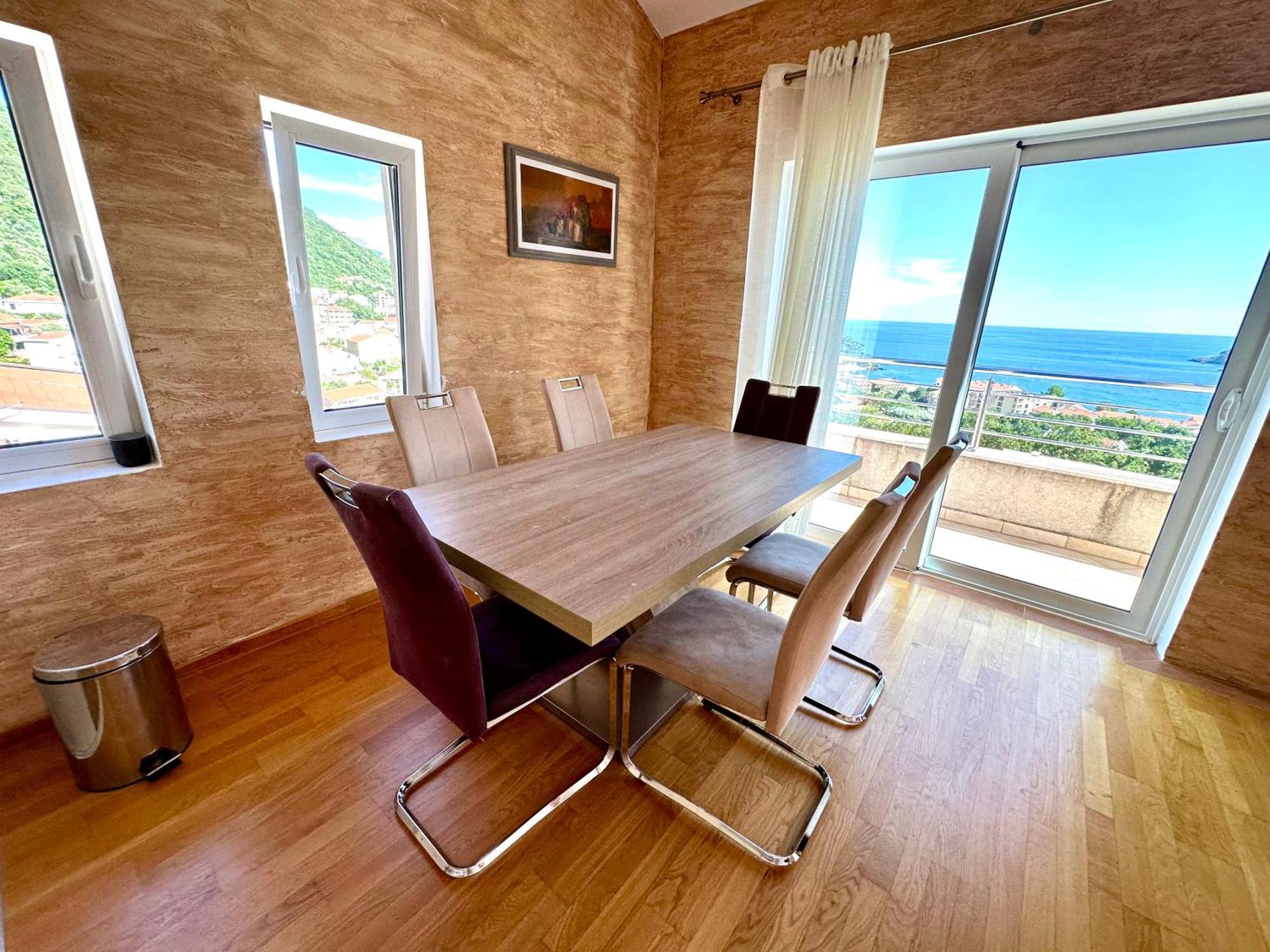 Best View Apartment Petrovac Bagian luar foto